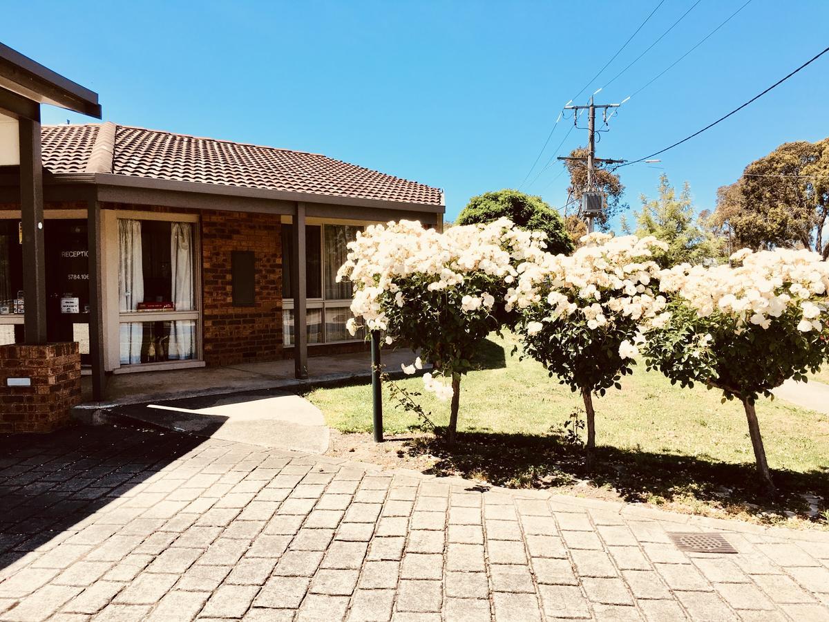 Broadford Sugarloaf Motel Exterior photo